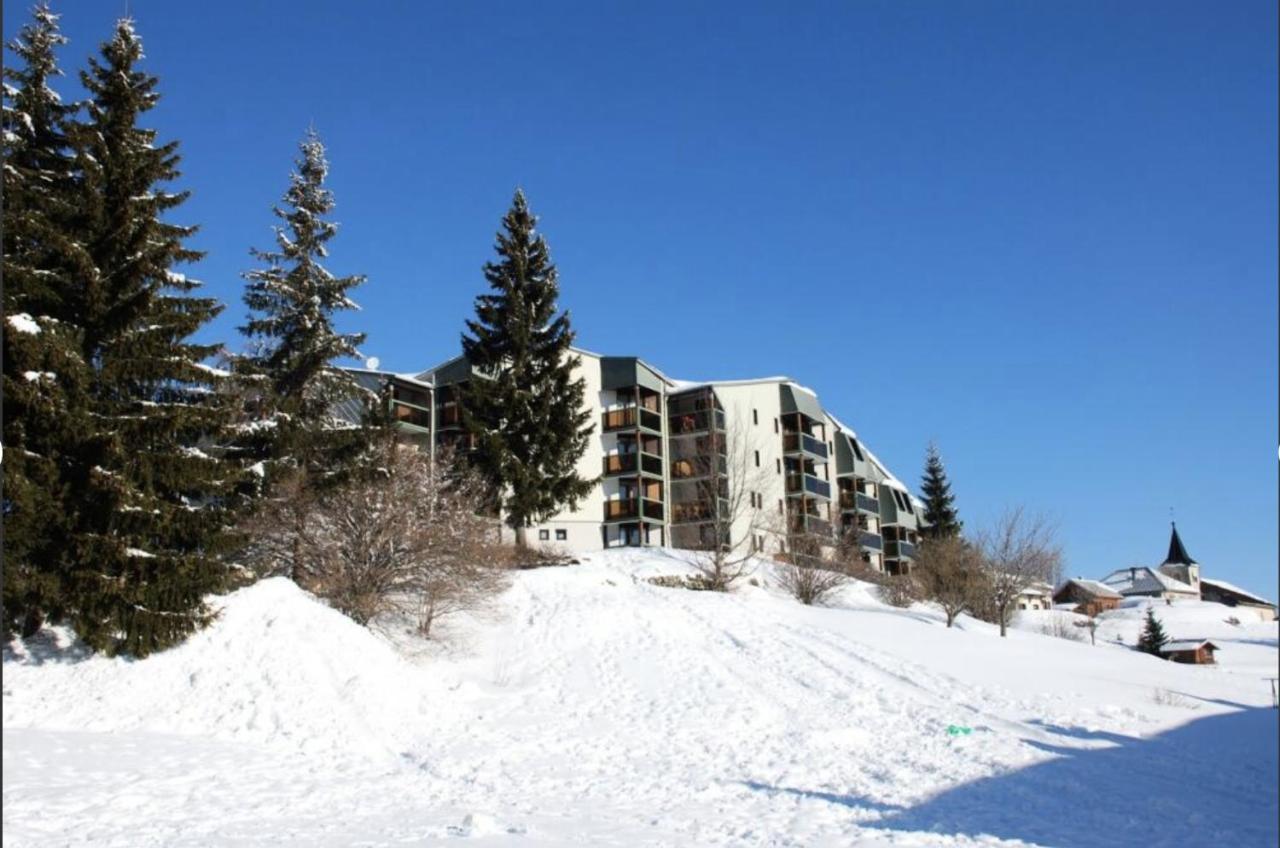 Le Cernois -Centrre Du Village - Pistes De Luge, Ski Fond, Patinoire, Commerces A 100M Premanon Luaran gambar